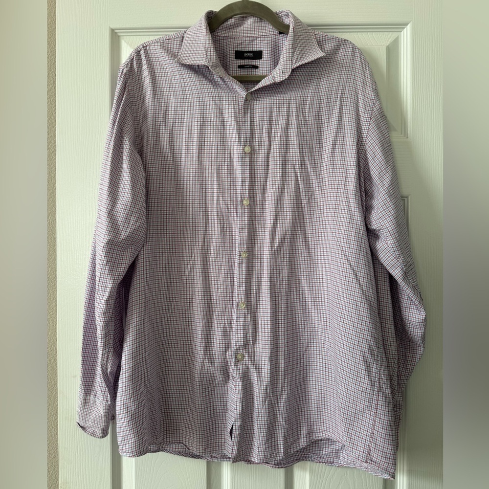 Men’s Hugo Boss Button Down Dress Shirt- Sharp fit Size 16.5 sleeve 34/35